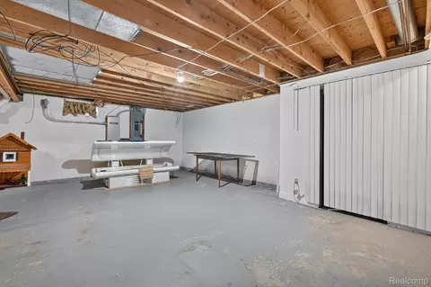 Other - 10454 E Bristol Rd, Davison, MI 48423 photo 17 of 20
