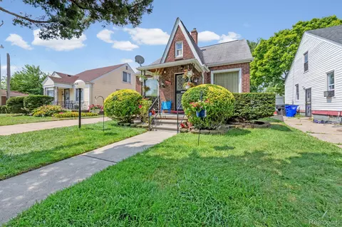 19943 Harned St, Detroit, MI 48234
