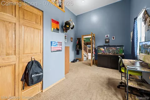 Entry Way - 11141 Hannewald Rd, Waterloo, MI 49259 photo 2 of 2
