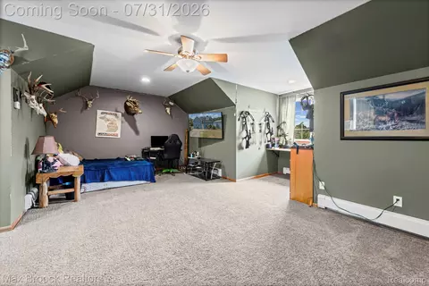 Bedroom - 11141 Hannewald Rd, Waterloo, MI 49259 photo 3 of 4
