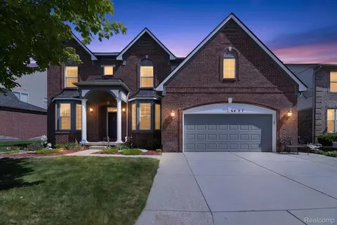 6827 Blackwell, Shelby Township, MI 48317