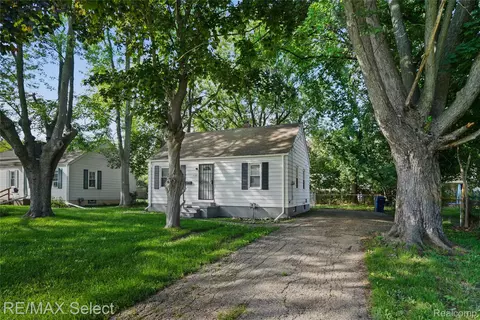 Other - 3155 Leith St, Flint, MI 48506 photo 2 of 9