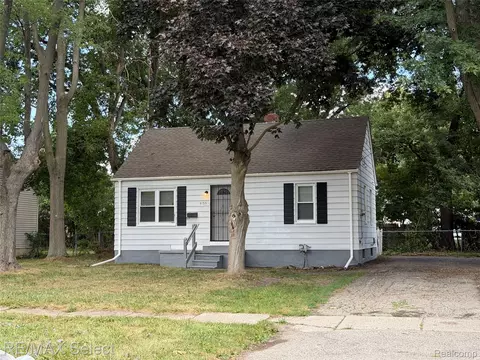 Exterior - 3155 Leith St, Flint, MI 48506 photo 2 of 4