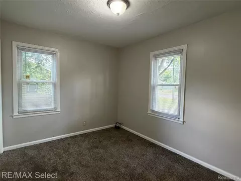 Bedroom - 3155 Leith St, Flint, MI 48506 photo 1 of 3