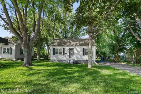 Other - 3155 Leith St, Flint, MI 48506 photo 3 of 9