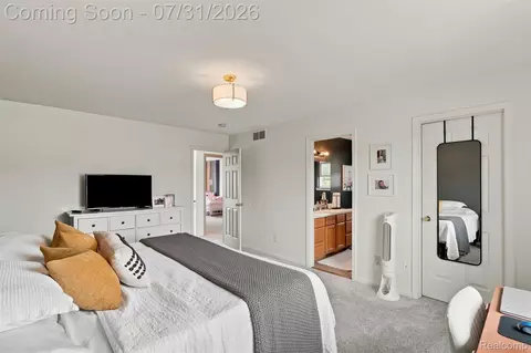 Bedroom - 8449 Omar Dr, Davison, MI 48423 photo 5 of 5