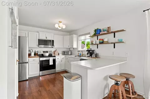 Kitchen - 8449 Omar Dr, Davison, MI 48423 photo 2 of 3
