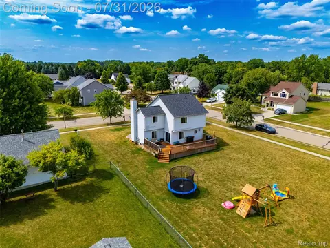 View/Area - 8449 Omar Dr, Davison, MI 48423 photo 2 of 8