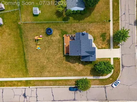 View/Area - 8449 Omar Dr, Davison, MI 48423 photo 8 of 8