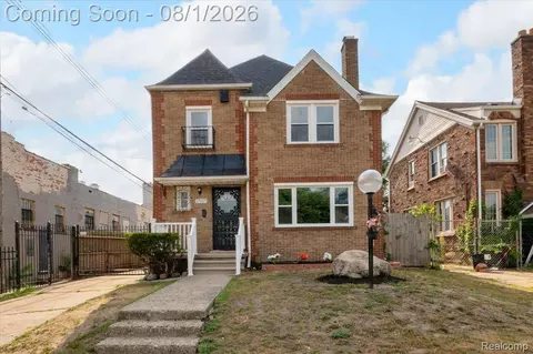 17127 San Juan Dr, Detroit, MI 48221