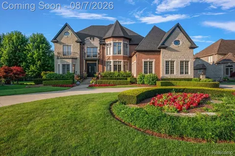 13404 Partridge Run, Shelby Township, MI 48315