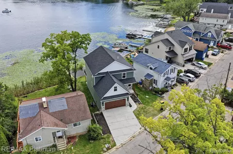 View/Area - 4075 Highcrest Dr, Genoa, MI 48116 photo 1 of 6