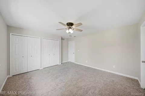 Bedroom - 4075 Highcrest Dr, Genoa, MI 48116 photo 7 of 7