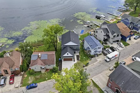 View/Area - 4075 Highcrest Dr, Genoa, MI 48116 photo 3 of 6