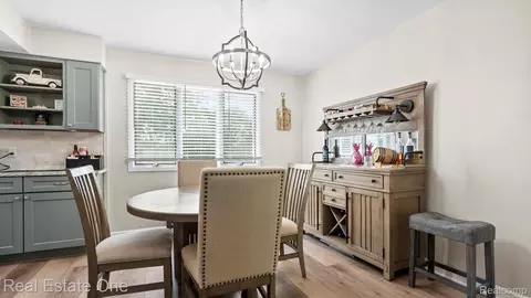 Dining - 20272 Wellesley St, Riverview, MI 48193 photo 1 of 1