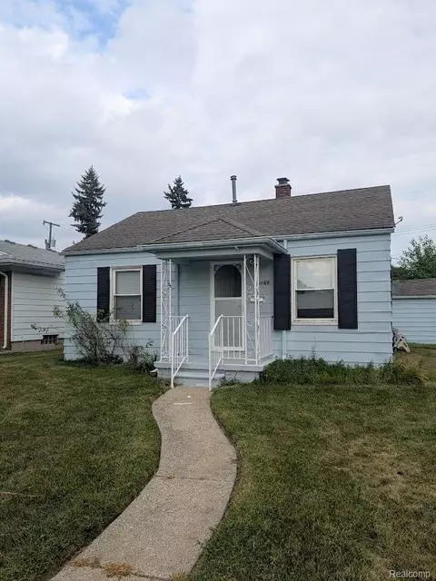 4869 Campbell St, Dearborn Heights, MI 48125