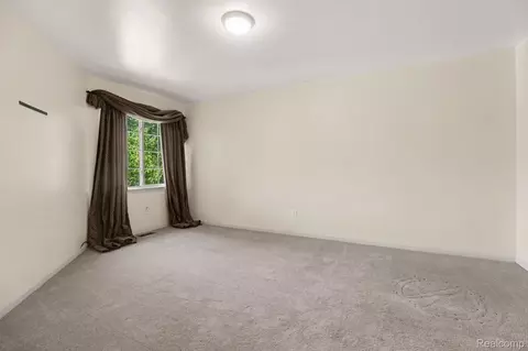 Bedroom - 1028 Maya Ct, Troy, MI 48085 photo 3 of 3