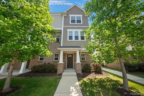 2500 Normandy Rd, Royal Oak, MI 48073