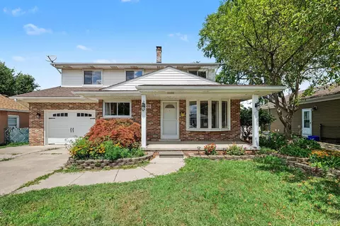 22935 Allor St, Saint Clair Shores, MI 48082