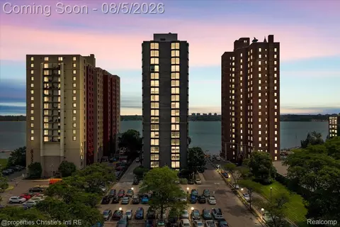 8200 E Jefferson Ave, Detroit, MI 48214