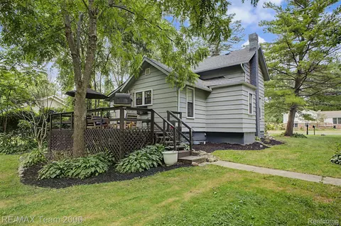 Exterior - 511 Ash St, Carleton, MI 48117 photo 13 of 13