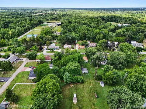 View/Area - 511 Ash St, Carleton, MI 48117 photo 8 of 9