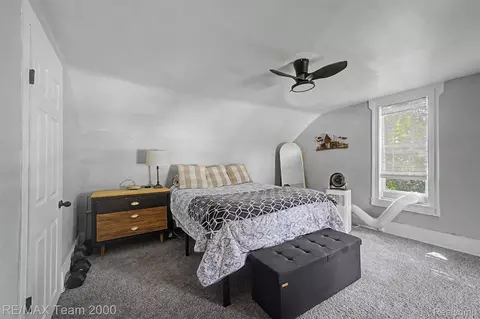 Bedroom - 511 Ash St, Carleton, MI 48117 photo 4 of 6
