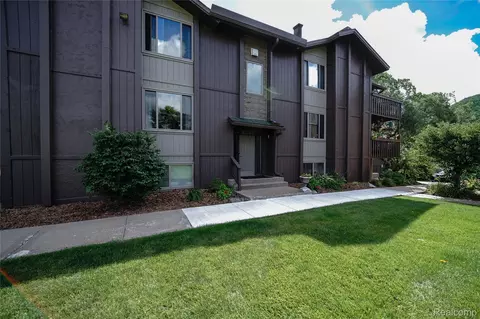 8365 Pontiac Lake Rd #12, White Lake, MI 48386