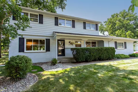 34149 Northwick St, Farmington Hills, MI 48331