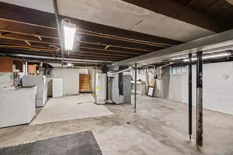 Other - 2036 Cecil Dr, Troy, MI 48083 photo 3 of 9