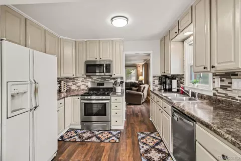 Kitchen - 2036 Cecil Dr, Troy, MI 48083 photo 1 of 1