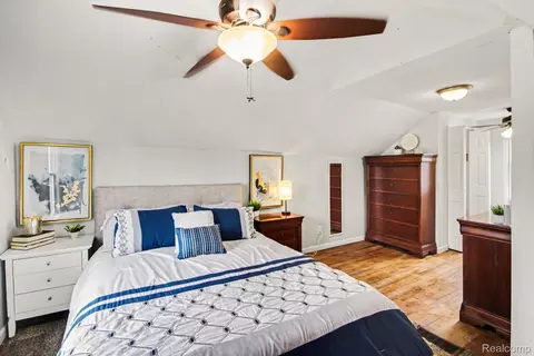 Bedroom - 2036 Cecil Dr, Troy, MI 48083 photo 1 of 2