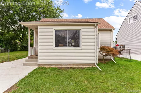 22655 Purdue Ave, Farmington Hills, MI 48336