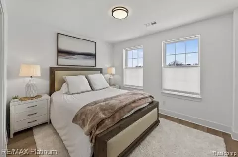 Bedroom - 1666 Pinecroft Ln, Howell, MI 48855 photo 3 of 3