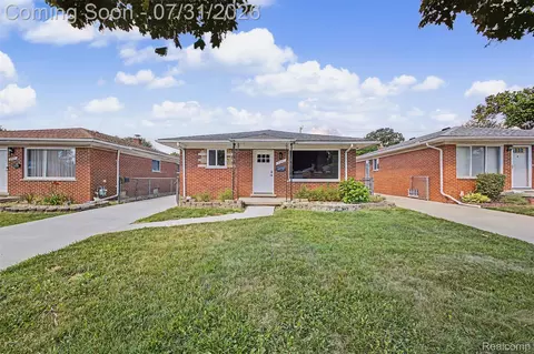 6561 N Lafayette St, Dearborn Heights, MI 48127