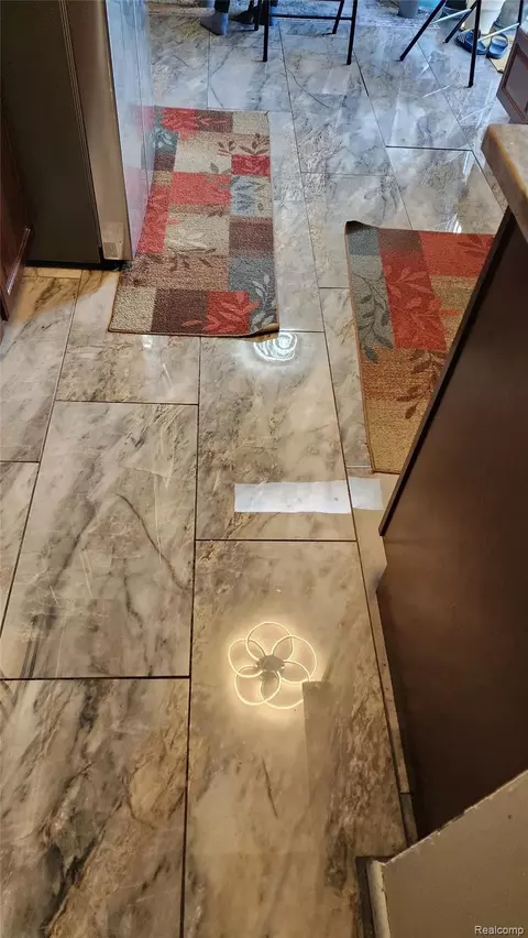 Entry Way - 11219 Hanover Dr, Warren, MI 48093 photo 5 of 5