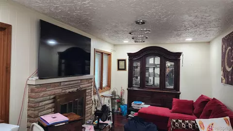 Other - 11219 Hanover Dr, Warren, MI 48093 photo 7 of 11