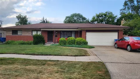 Other - 11219 Hanover Dr, Warren, MI 48093 photo 2 of 11