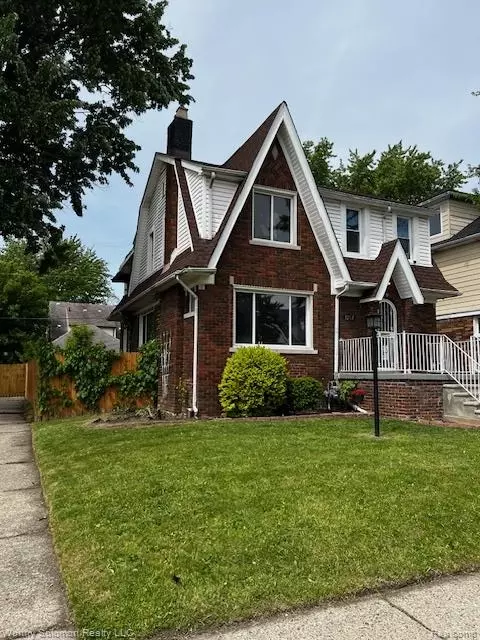 5203 Devonshire Rd, Detroit, MI 48224