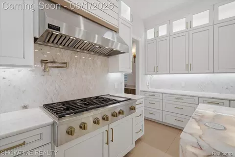 Kitchen - 13281 Haddon St, Fenton, MI 48430 photo 8 of 8