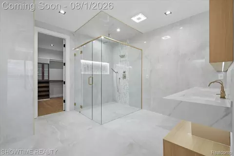 Bath - 13281 Haddon St, Fenton, MI 48430 photo 4 of 8