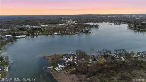 Other - 13281 Haddon St, Fenton, MI 48430 photo 9 of 34