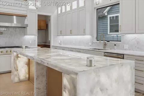 Kitchen - 13281 Haddon St, Fenton, MI 48430 photo 7 of 8