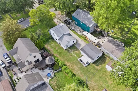 View/Area - 11163 Cape Cod St, Taylor, MI 48180 photo 7 of 7