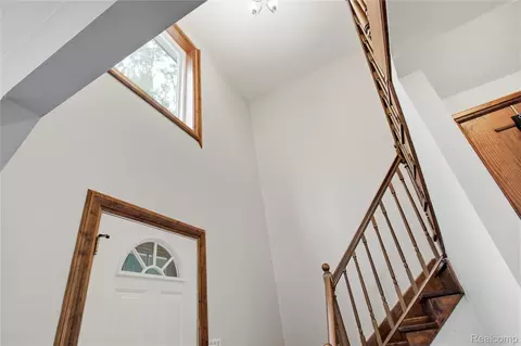 Entry Way - 11163 Cape Cod St, Taylor, MI 48180 photo 3 of 6