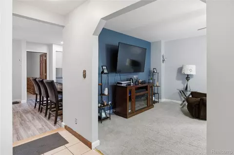 Entry Way - 11163 Cape Cod St, Taylor, MI 48180 photo 4 of 6