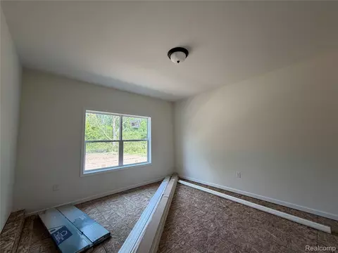 31450 Beverly Rd, Romulus, MI 48174 photo 5
