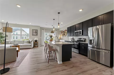 Kitchen - 506 Maize Loop, Saline, MI 48176 photo 1 of 5