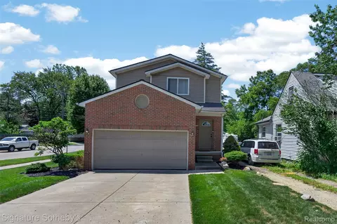 20209 Inkster Rd, Livonia, MI 48152