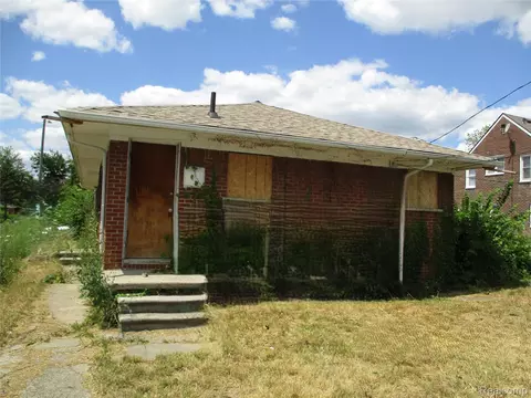 12052 Stoepel St, Detroit, MI 48204